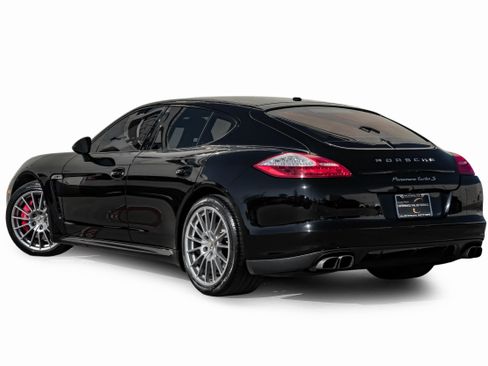 Used 2012 Porsche Panamera Turbo S image 10