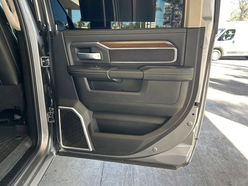 Used 2024 RAM 3500 Laramie w/ Bed Utility Group image 36