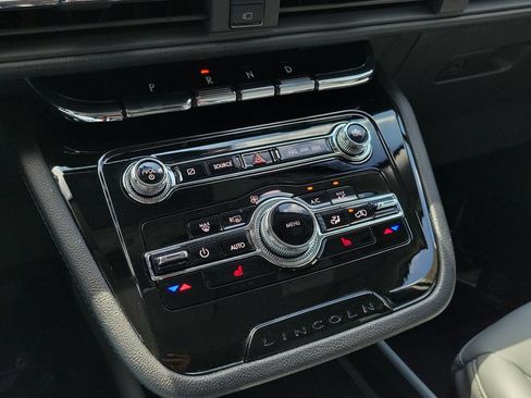 Certified 2022 Lincoln Corsair FWD image 27
