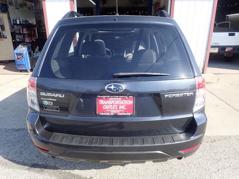 Used 2010 Subaru Forester 2.5X Premium image 20