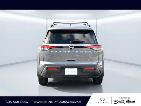 Used 2023 Nissan Pathfinder SV FWD image 5