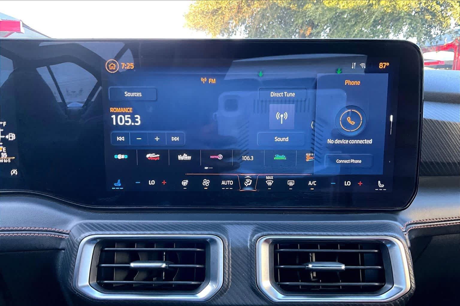 Used 2024 Ford Mustang Premium RWD image 31