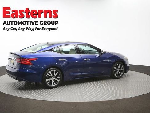 Used 2016 Nissan Maxima Platinum w/ Interior Lighting Package image 47