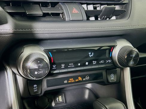 Certified 2025 Toyota RAV4 XLE image 15