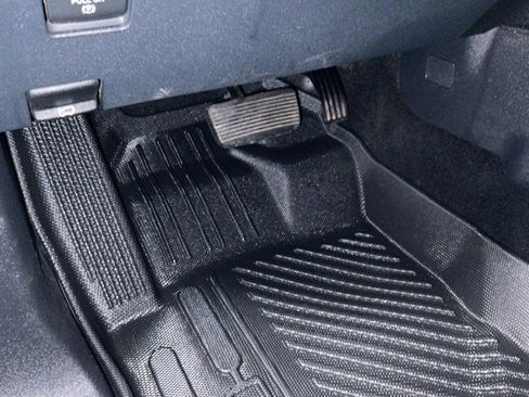 Used 2024 Ford Bronco Wildtrak AWD/4WD image 36