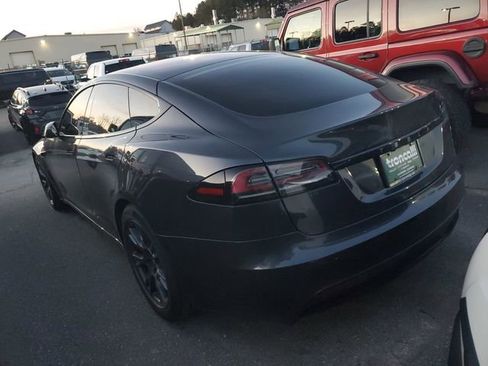 Used 2024 Tesla Model S image 7