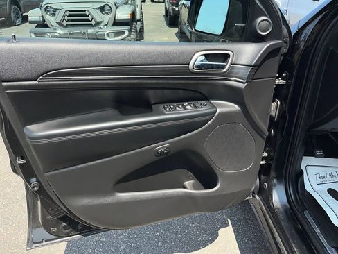 Used 2020 Jeep Grand Cherokee Limited X AWD/4WD image 12