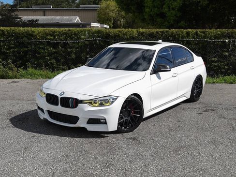 Used 2017 BMW 340i Sedan RWD image 2