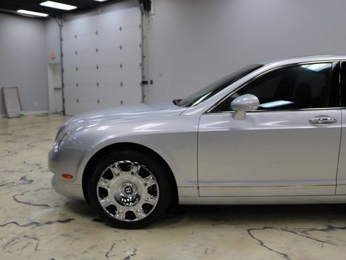 Used 2006 Bentley Flying Spur Flying Spur image 7