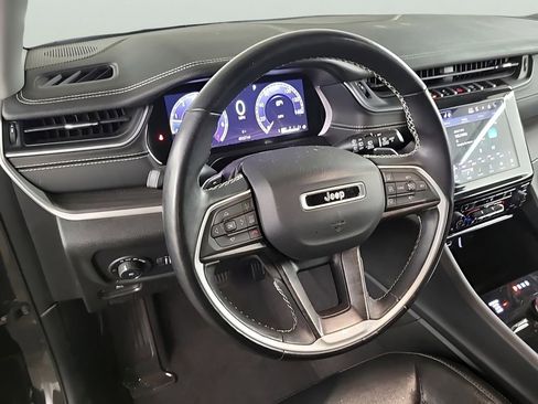 Used 2021 Jeep Grand Cherokee L Limited image 15