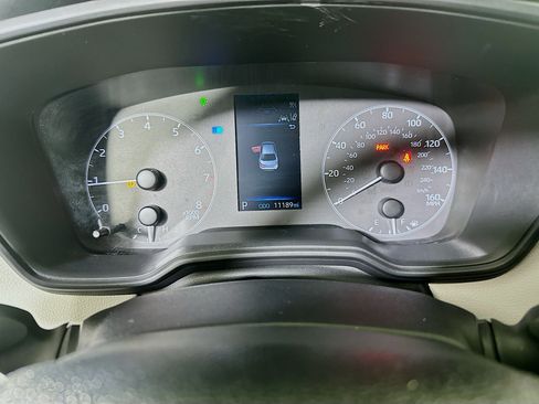 Used 2025 Toyota Corolla LE FWD image 19