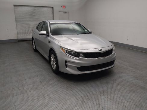 Used 2016 Kia Optima LX FWD image 13
