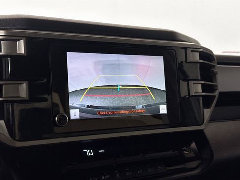 Used 2025 Toyota Tundra SR5 AWD/4WD image 22