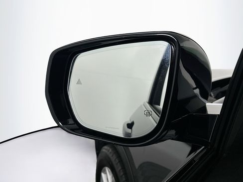 Used 2023 Jeep Grand Cherokee Limited w/ Luxury Tech Group II image 16