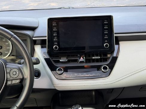 Used 2020 Toyota Corolla SE FWD image 16
