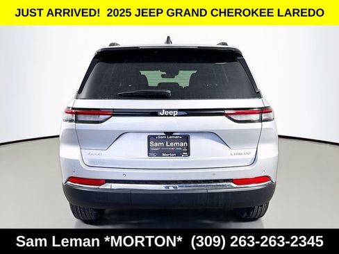 New 2025 Jeep Grand Cherokee Laredo w/ Luxury Tech Group I image 6
