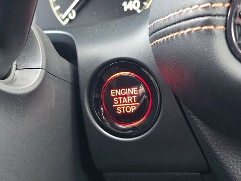 Used 2025 Honda HR-V Sport image 9