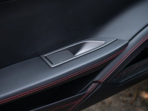 Used 2012 Ferrari 458 Italia Coupe RWD image 24