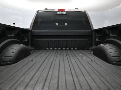 Used 2020 Ford F250 Lariat w/ Lariat Ultimate Package AWD/4WD image 7