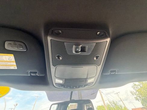 Used 2017 Ford F150 Lariat w/ Equipment Group 501A Mid AWD/4WD image 33