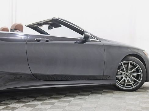Used 2017 Mercedes-Benz S 550 Cabriolet image 11
