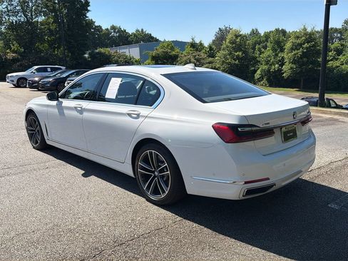 Used 2022 BMW 750i xDrive AWD/4WD image 5