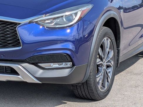 Used 2018 INFINITI QX30 Premium w/ Navigation Package AWD/4WD image 10