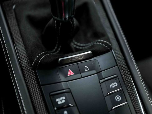 Used 2022 Porsche 718 Cayman GT4 image 65