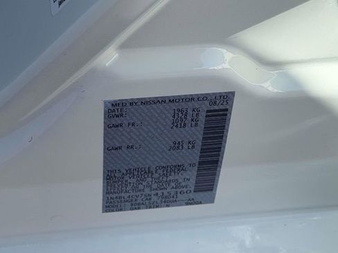 Used 2025 Nissan Altima 2.5 SR image 25