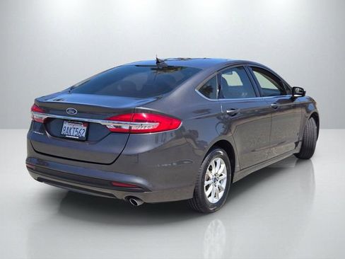 Used 2017 Ford Fusion S FWD image 4