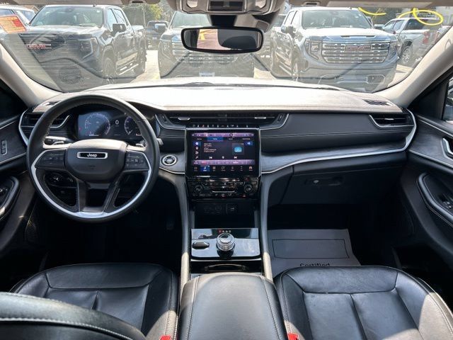 Used 2023 Jeep Grand Cherokee L Limited AWD/4WD image 24