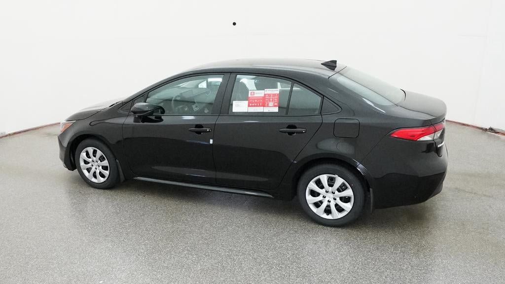 New 2026 Toyota Corolla LE FWD image 4