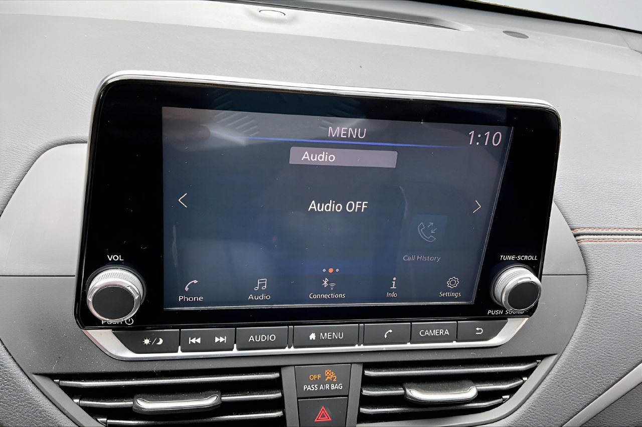 Used 2020 Nissan Altima 2.5 SR FWD image 24