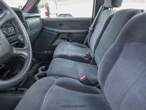 Used 2001 Chevrolet Silverado 3500 LS w/ Off-Road Skid Plate Pkg image 39