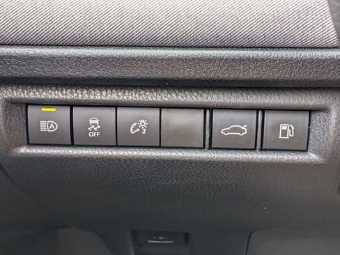 Used 2025 Toyota Camry LE FWD image 21