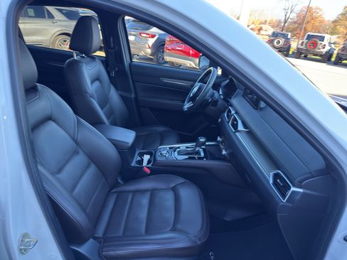 Used 2022 MAZDA CX-5 Signature image 15