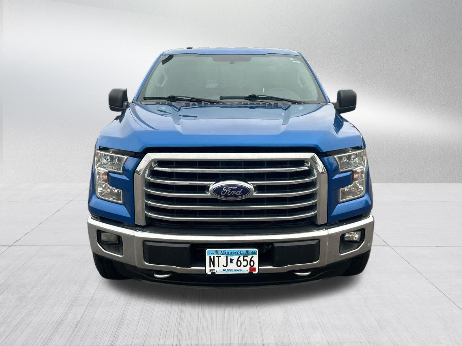 Used 2015 Ford F150 XLT w/ Equipment Group 302A Luxury AWD/4WD image 12