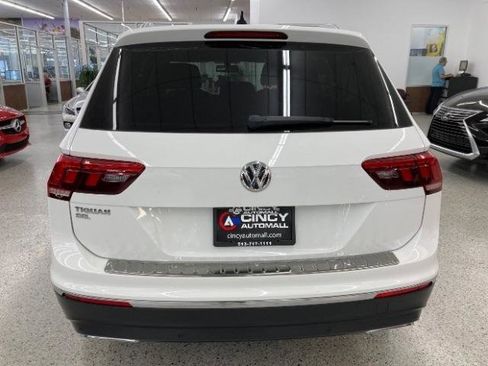 Used 2019 Volkswagen Tiguan SEL FWD image 5
