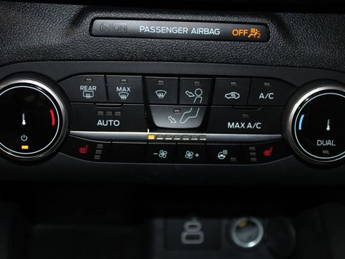 Used 2024 Ford Escape ST-Line image 48