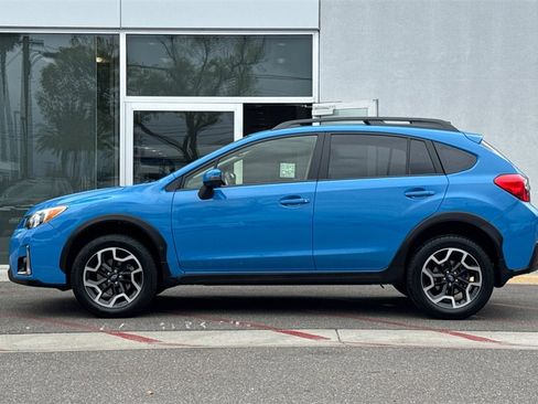 Used 2016 Subaru Crosstrek 2.0i Limited w/ Popular Package #2 image 9