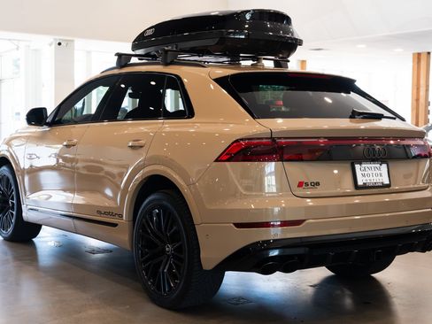 Used 2024 Audi SQ8 Premium Plus AWD/4WD image 6