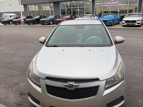 Used 2014 Chevrolet Cruze LT image 3