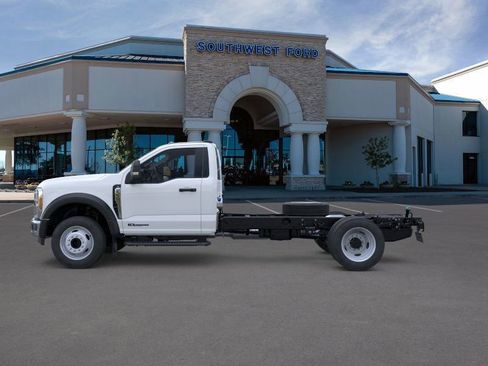 New 2026 Ford F550 XL image 3