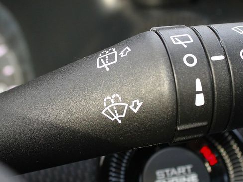 New 2026 Jeep Compass Limited image 24