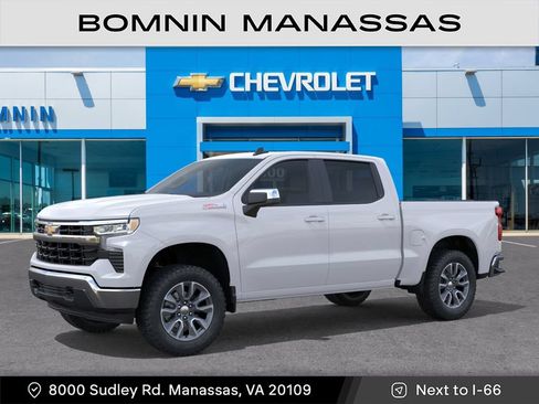 New 2026 Chevrolet Silverado 1500 LT w/ Z71 Off-Road Package AWD/4WD image 3