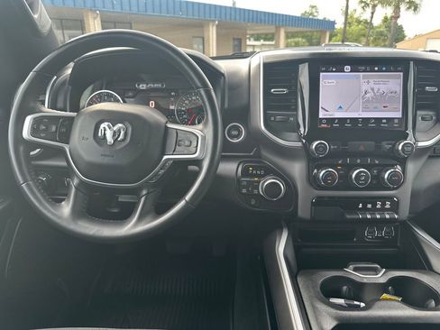 Used 2022 RAM 1500 Big Horn AWD/4WD image 21