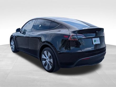 Used 2022 Tesla Model Y Long Range AWD/4WD image 5