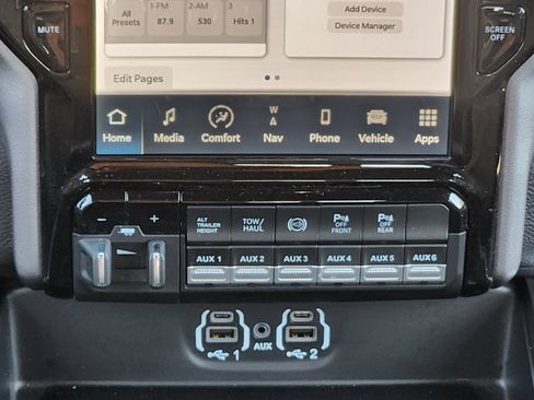 Used 2024 RAM 3500 Laramie w/ Night Edition AWD/4WD image 21
