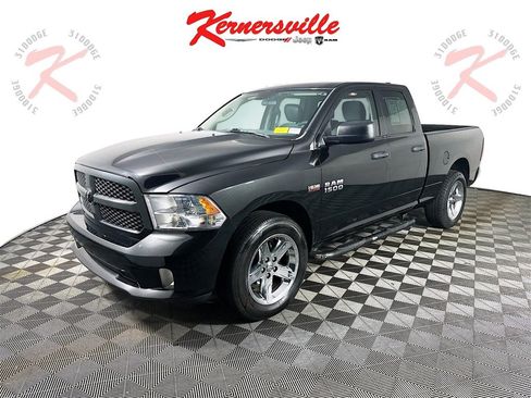 Used 2017 RAM 1500 Express image 3