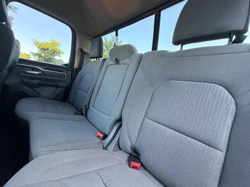 Used 2020 RAM 1500 Big Horn RWD image 33